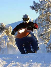 What To Look Out For When Hiring A Snowmobile